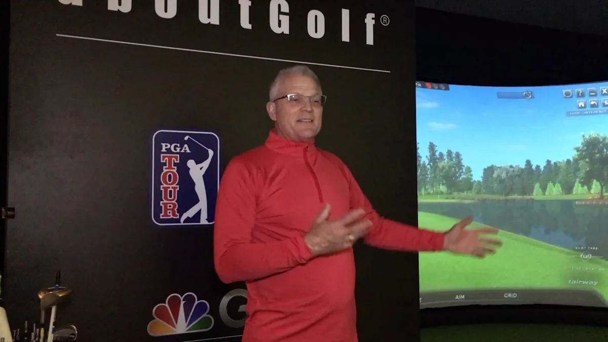 The coach in his simulator studio